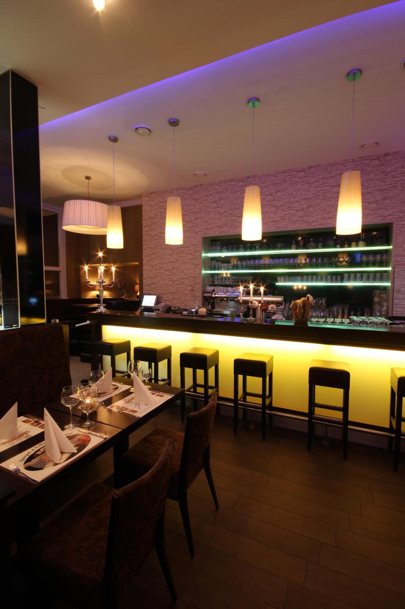 ליבק Hotel Excellent מראה חיצוני תמונה