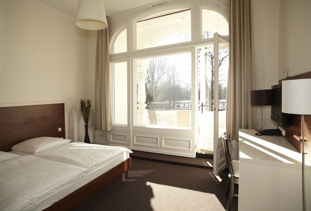 ליבק Hotel Excellent מראה חיצוני תמונה